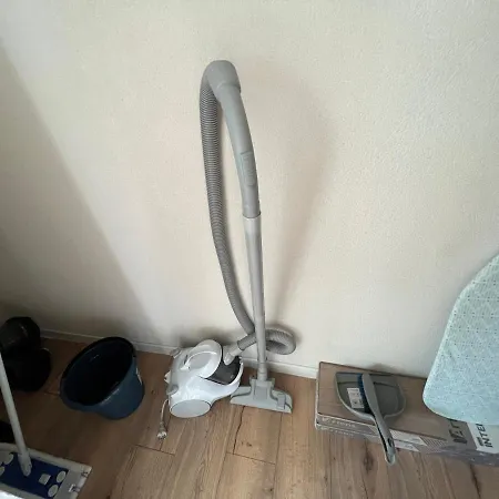 Actipole 1 Un Sejour A Part דירה *
